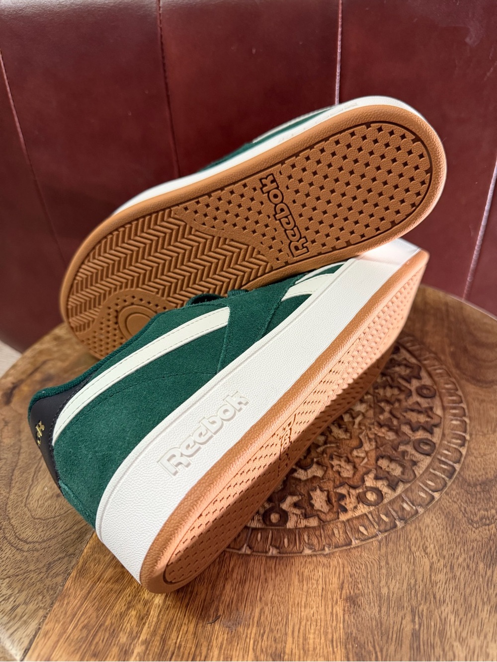 Reebok Green Suede Sneakers with White Accents - Picture 4 of 6